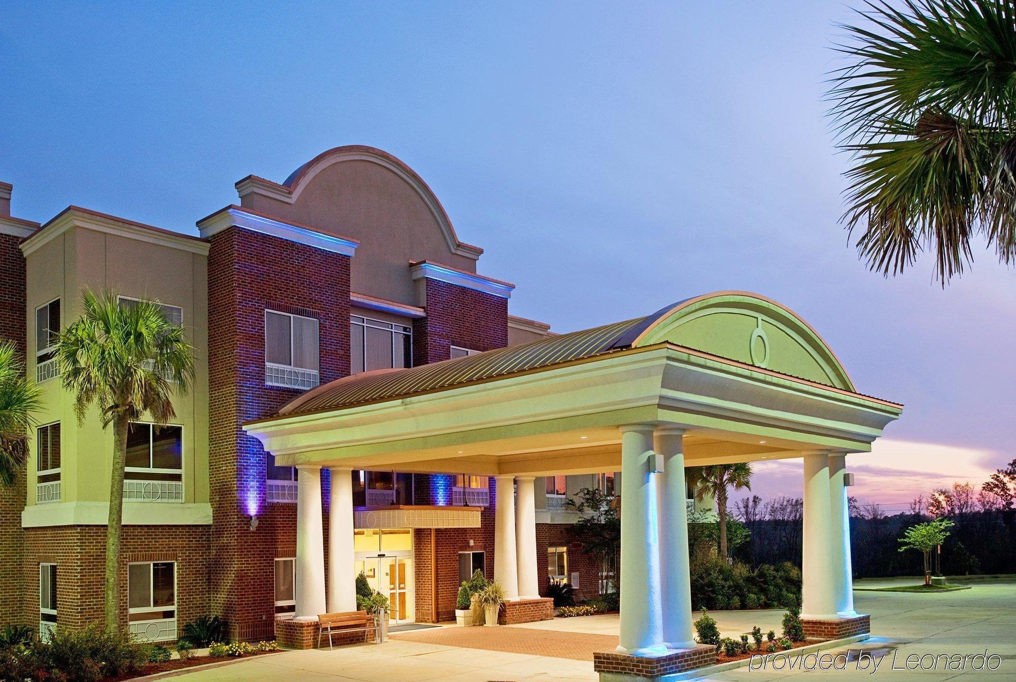 Holiday Inn Express Hotel & Suites Lucedale By Ihg Luaran gambar